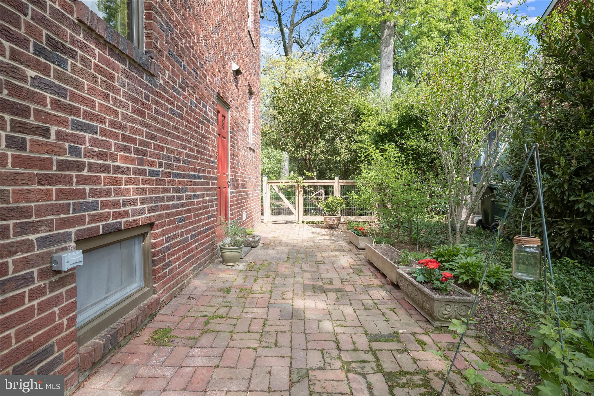 4014 Tennyson Road University Park, MD 20782 - Photo 29 of 52 Side Patio