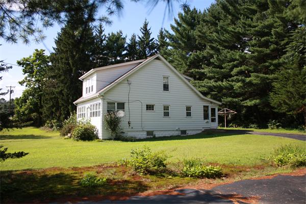 355 Providence Road Grafton, MA 01560 - Photo 3 of 16 Gallery Image 3