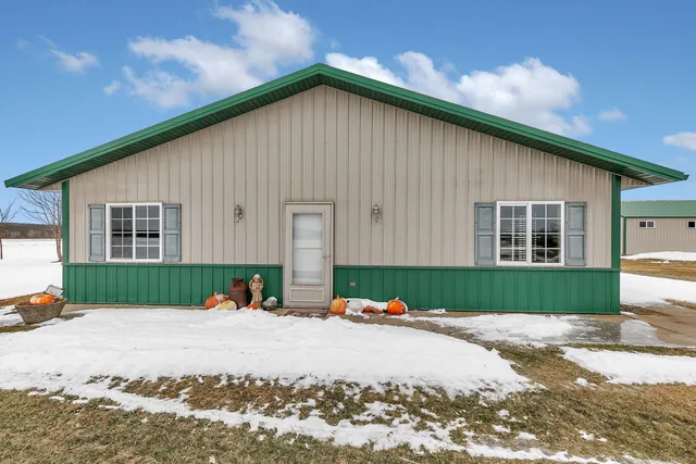 $525,000 | 40025 155th Avenue, Avon, MN 56310