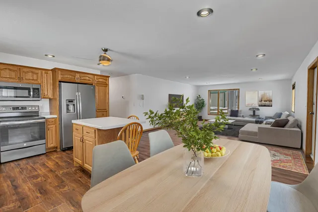 $525,000 | 40025 155th Avenue, Avon, MN 56310