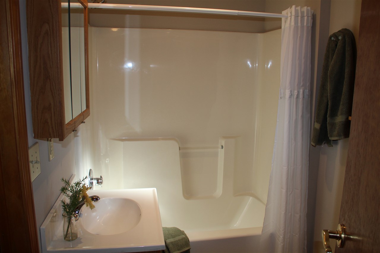6523 Little Schaefer Road Evansville, IN 47720 - Photo 19 of 33 Gallery Image 19