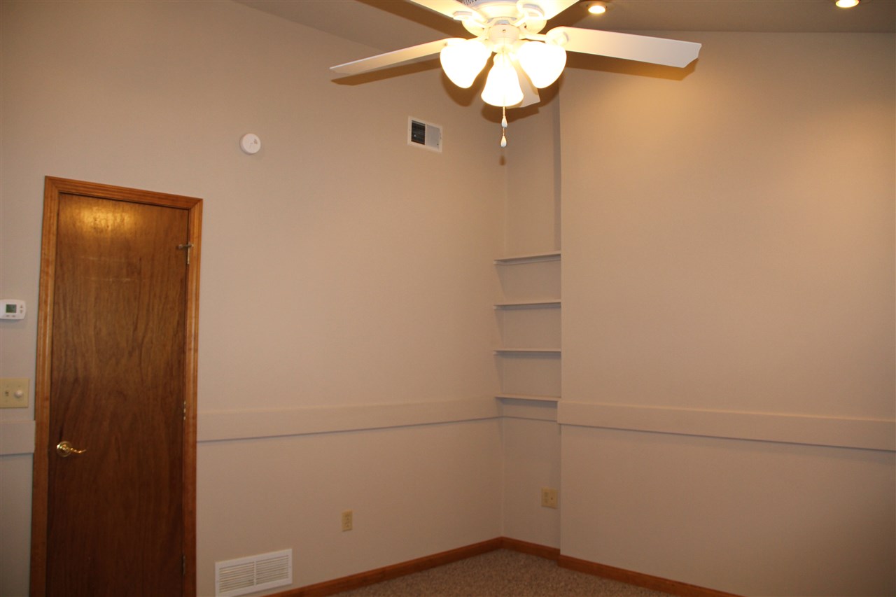 6523 Little Schaefer Road Evansville, IN 47720 - Photo 24 of 33 Gallery Image 24