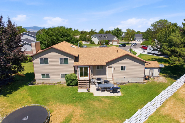 11209 Christopher Circle Sandy, UT 84092 - Photo 50 of 53