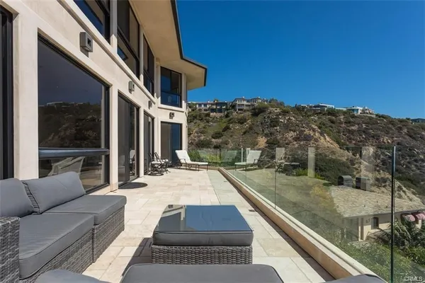 $17,500 | 1326 Skyline Drive, Laguna Beach, CA 92651