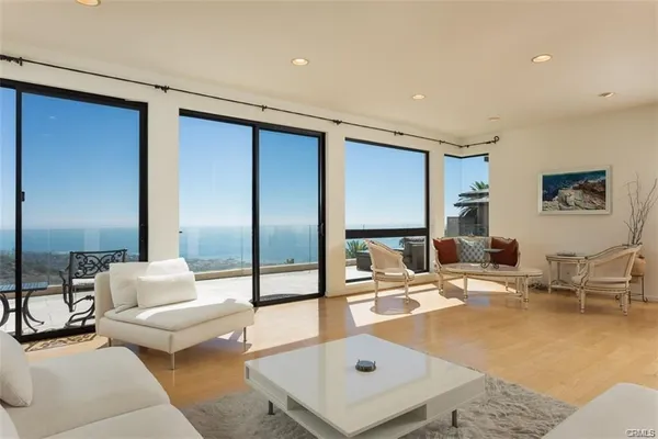 $17,500 | 1326 Skyline Drive, Laguna Beach, CA 92651