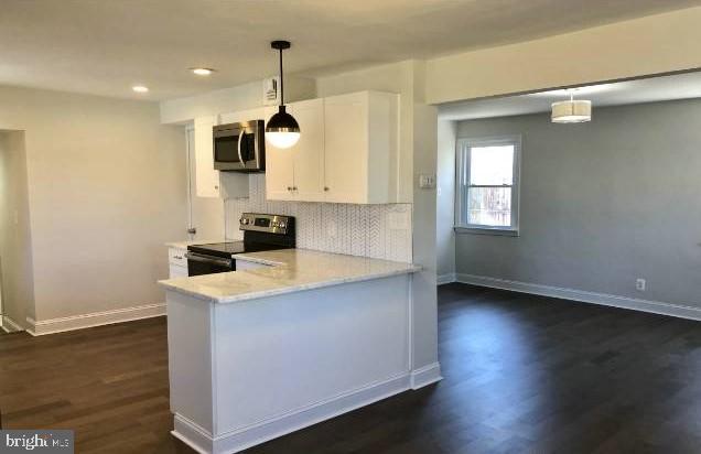 2414 Mole Road Secane, PA 19018 - Photo 3 of 14