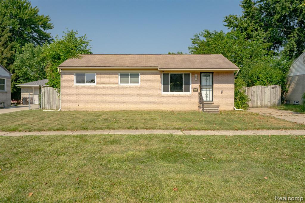 35407 Kelly Road Clinton Township, MI 48035 - Photo 7 of 38