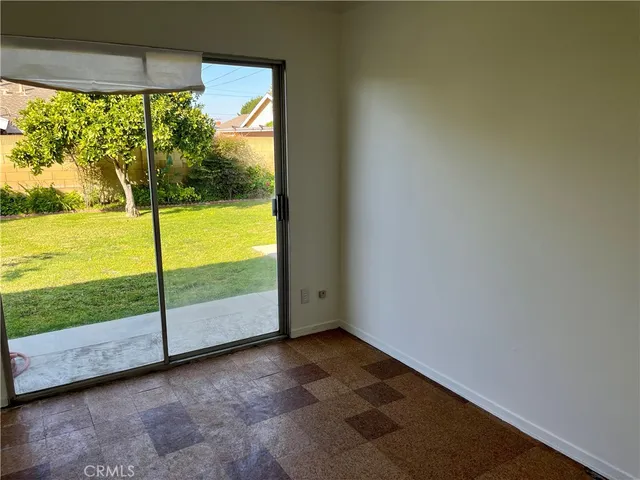 $1,050,000 | 16291 Hawaii Lane, Huntington Beach, CA 92649