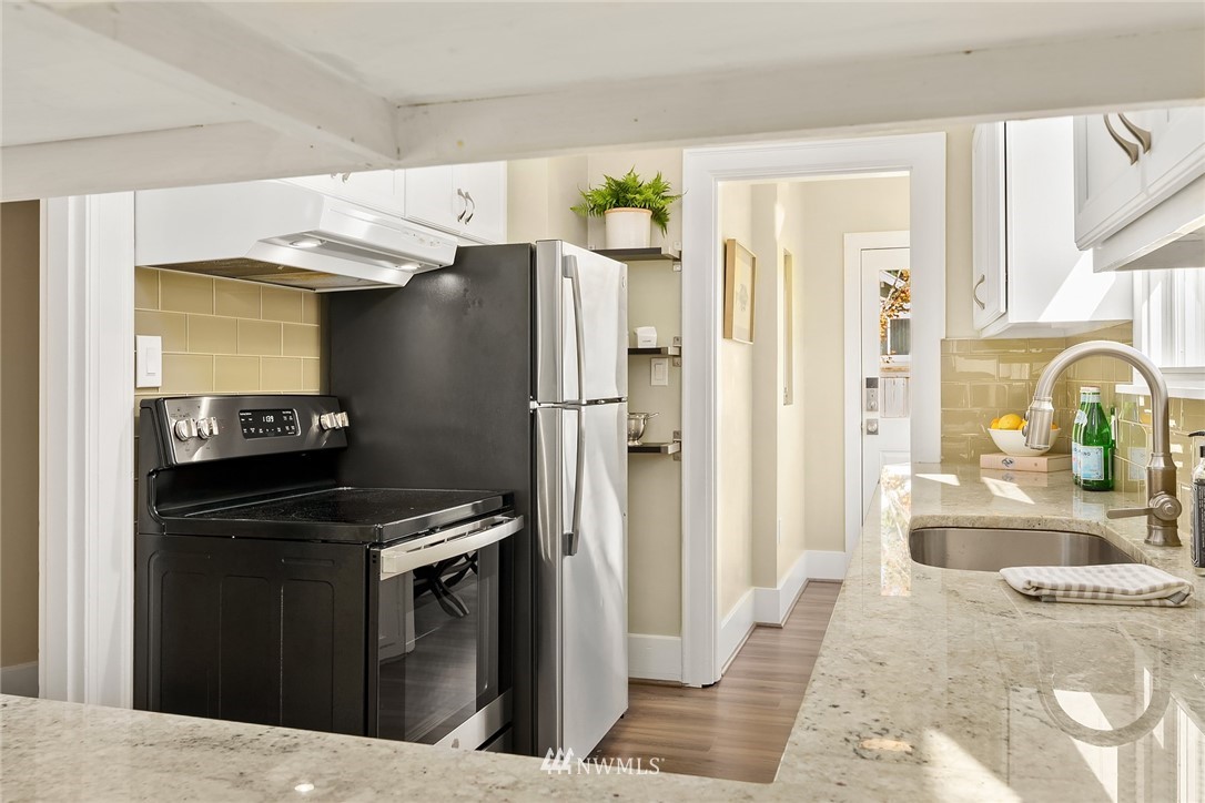930 North 78th Street Seattle, WA 98103 - Photo 15 of 36 Gallery Image 15