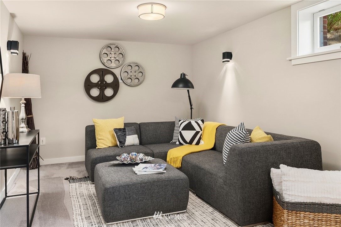 930 North 78th Street Seattle, WA 98103 - Photo 24 of 36 Gallery Image 24
