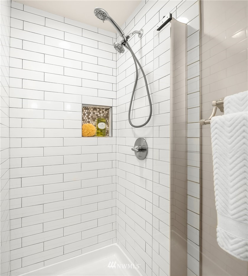 930 North 78th Street Seattle, WA 98103 - Photo 29 of 36 Gallery Image 29