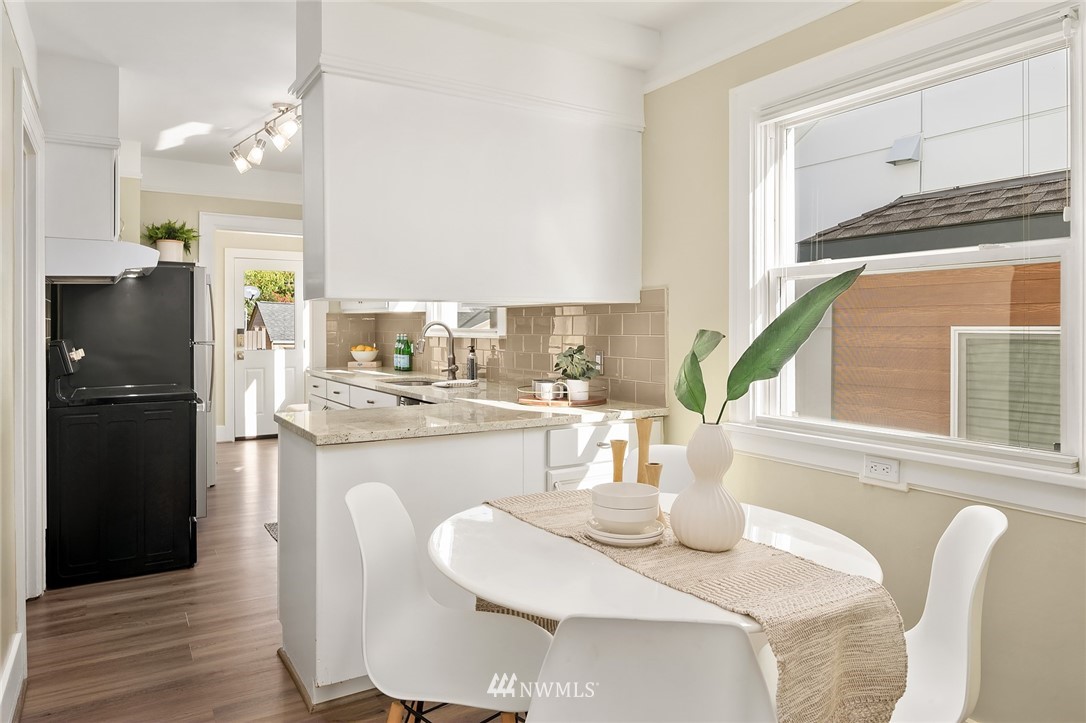 930 North 78th Street Seattle, WA 98103 - Photo 10 of 36 Gallery Image 10