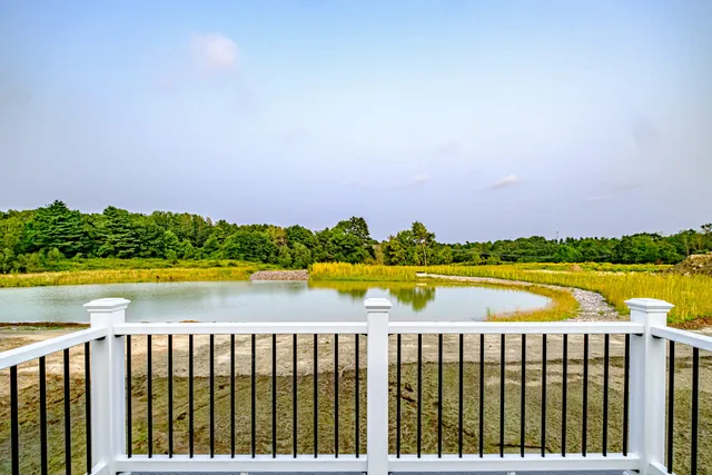 $549,000 | 151 Brooks Edge Farm Road, Unit 68, Westbrook, ME 04092