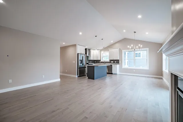 $549,000 | 151 Brooks Edge Farm Road, Unit 68, Westbrook, ME 04092