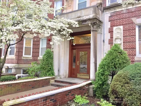 $4,500 | 131 Park Drive, Unit G1, Boston, MA 02215