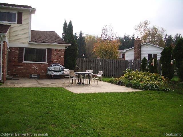 3227 Spring Meadow Drive Rochester, MI 48306 - Photo 23 of 25 Back Yard