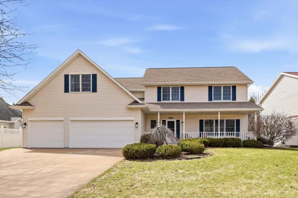 $480,000 | 1081 South Violet Lane, Appleton, WI 54914