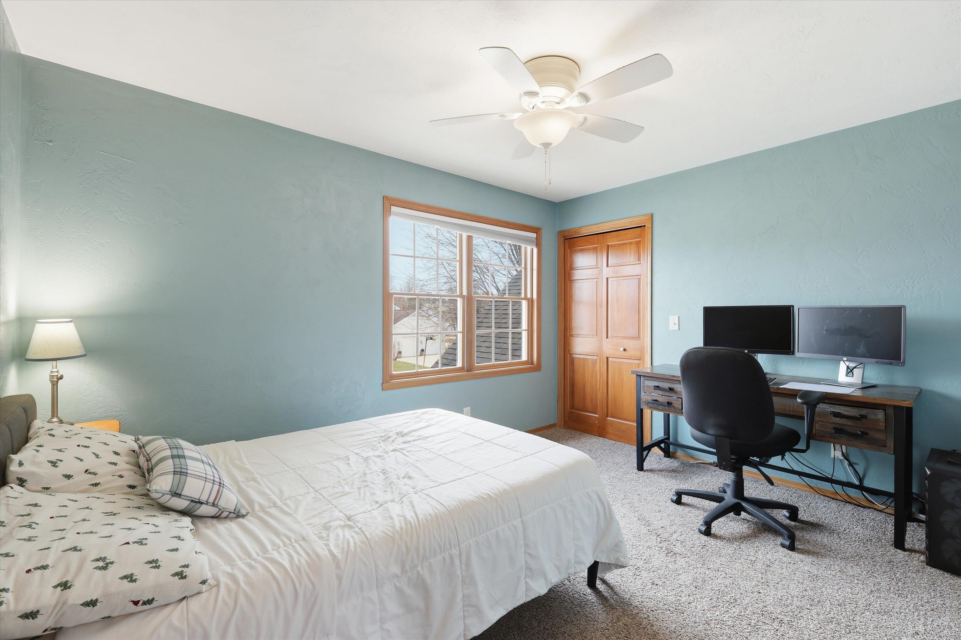 1081 South Violet Lane Appleton, WI 54914 - Photo 21 of 39