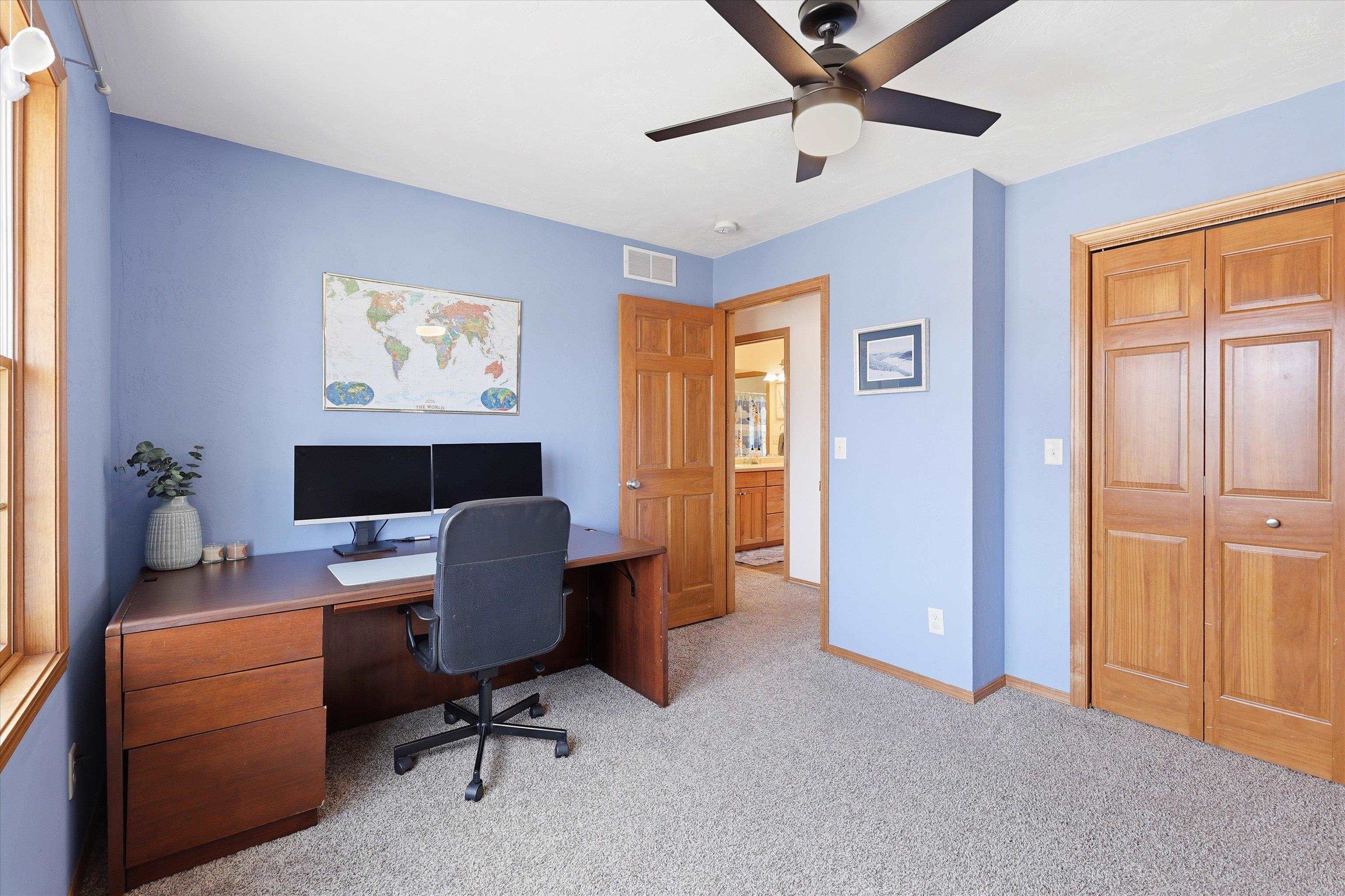 1081 South Violet Lane Appleton, WI 54914 - Photo 24 of 39