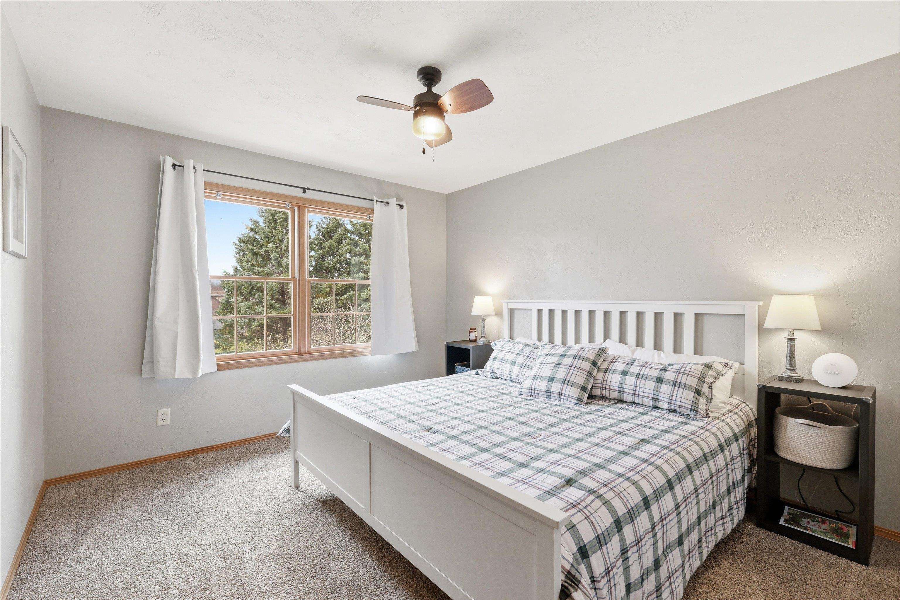 1081 South Violet Lane Appleton, WI 54914 - Photo 25 of 39