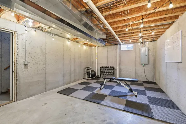 $480,000 | 1081 South Violet Lane, Appleton, WI 54914