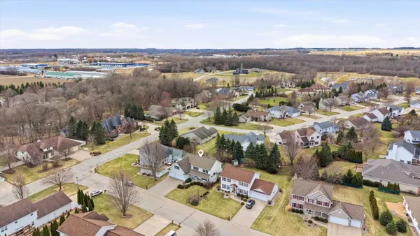 $480,000 | 1081 South Violet Lane, Appleton, WI 54914