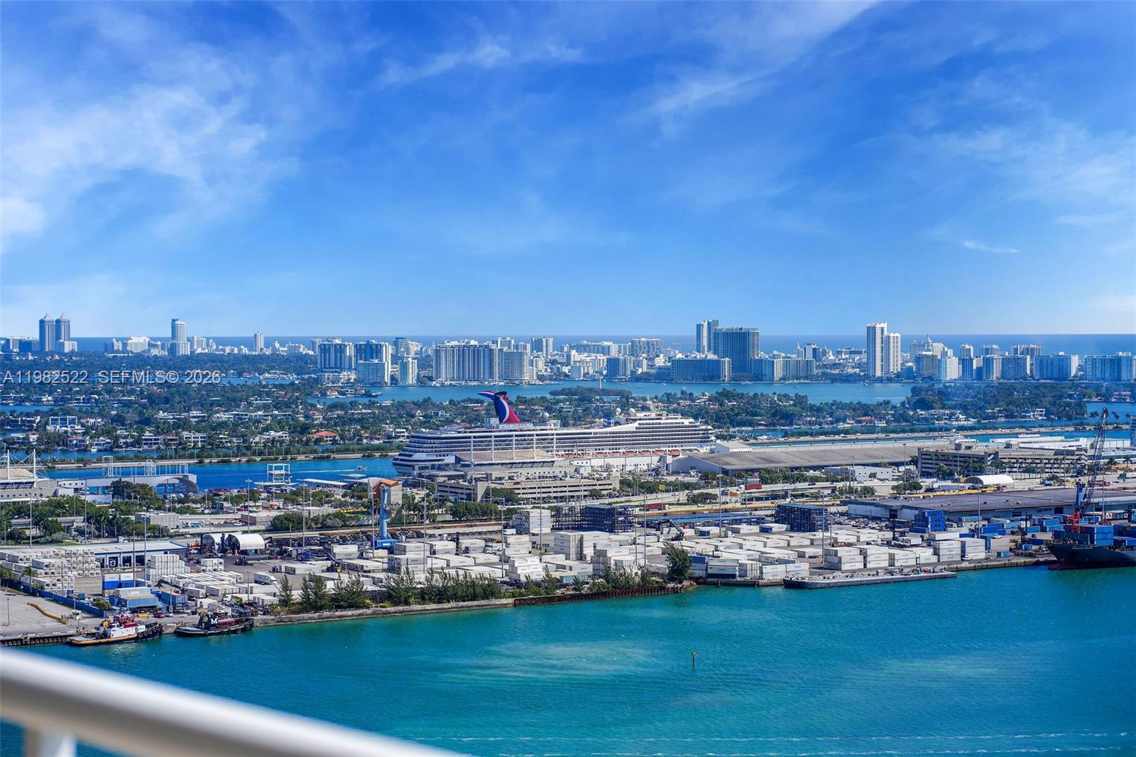 808 Brickell Key Drive, Unit 3702 Miami, FL 33131 - Photo 20 of 100