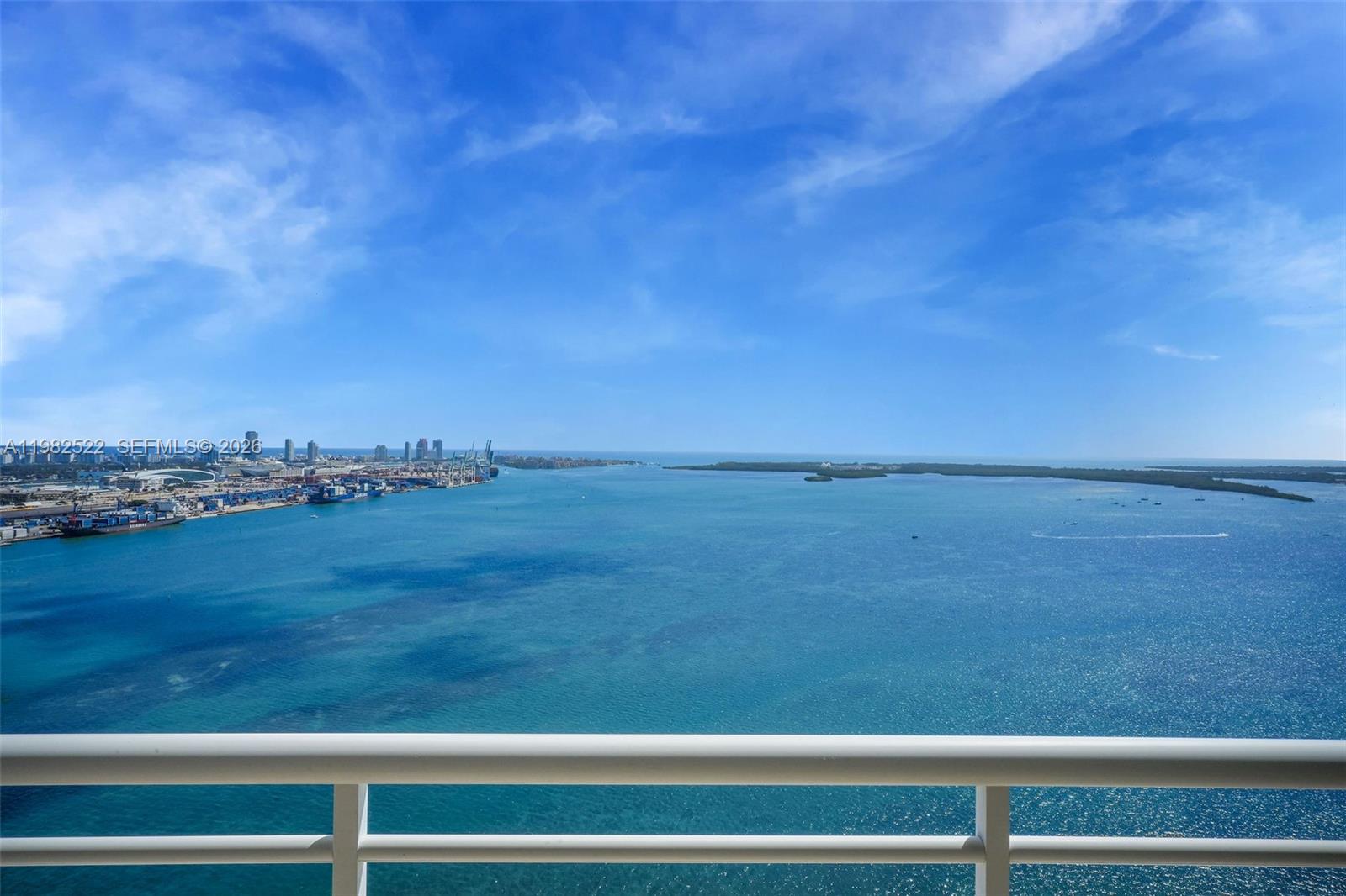 808 Brickell Key Drive, Unit 3702 Miami, FL 33131 - Photo 36 of 100