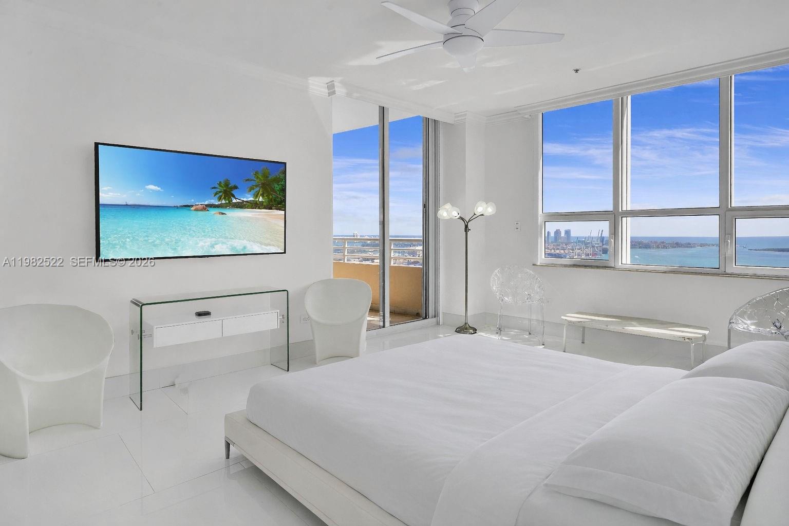 808 Brickell Key Drive, Unit 3702 Miami, FL 33131 - Photo 40 of 100