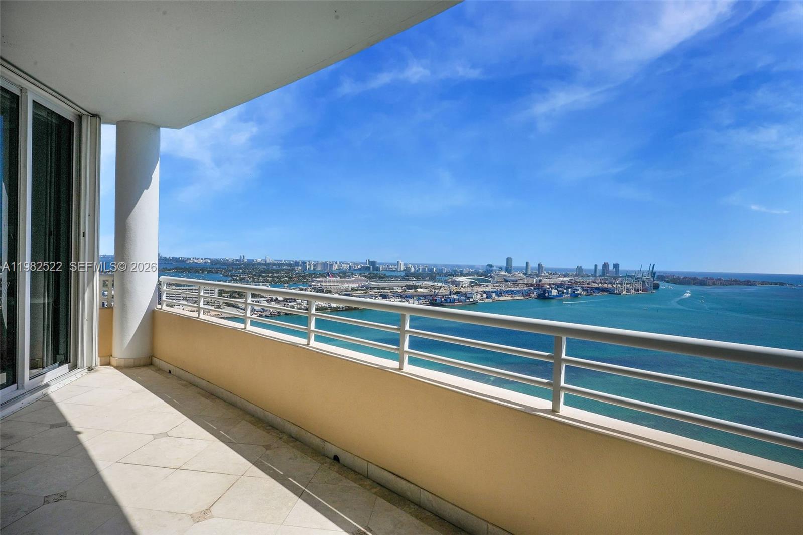 808 Brickell Key Drive, Unit 3702 Miami, FL 33131 - Photo 41 of 100