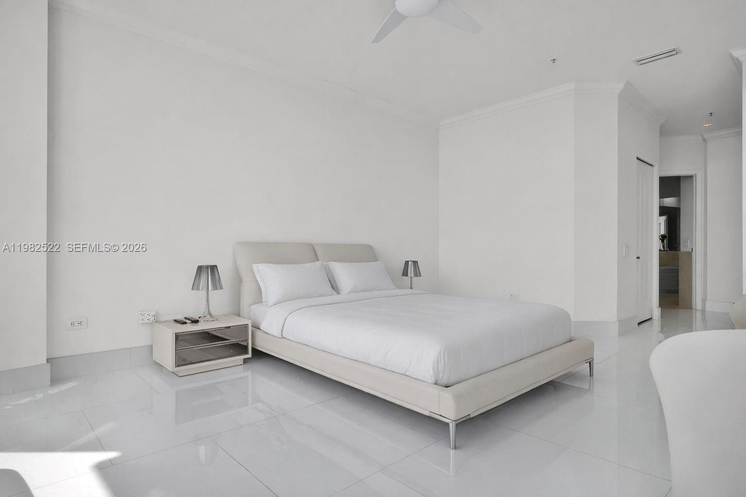 808 Brickell Key Drive, Unit 3702 Miami, FL 33131 - Photo 42 of 100