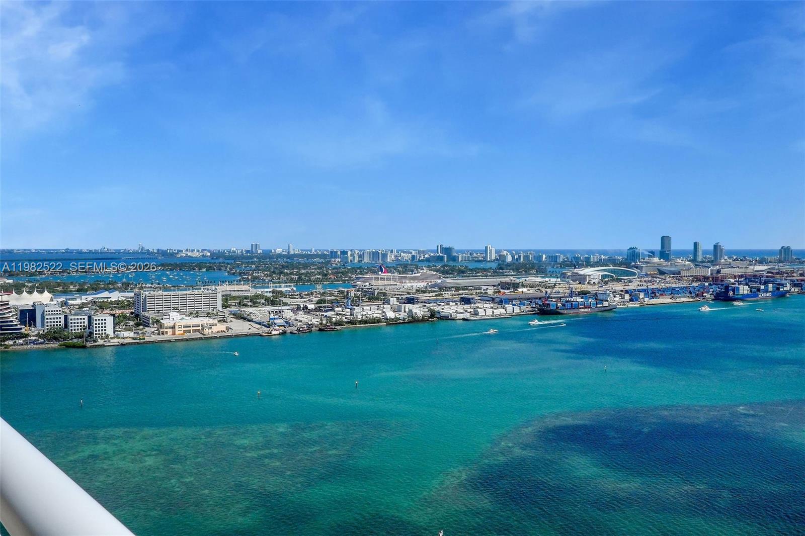 808 Brickell Key Drive, Unit 3702 Miami, FL 33131 - Photo 48 of 100