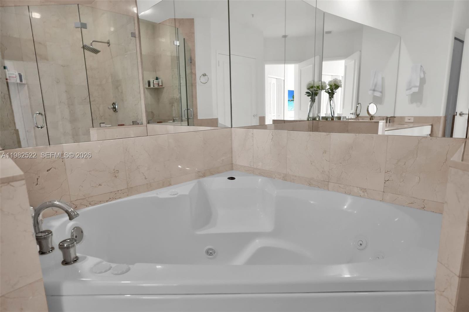 808 Brickell Key Drive, Unit 3702 Miami, FL 33131 - Photo 58 of 100