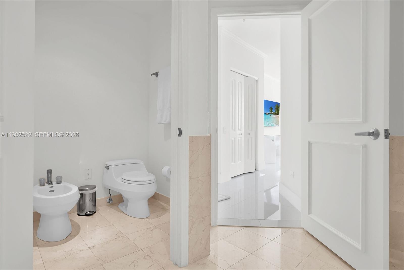 808 Brickell Key Drive, Unit 3702 Miami, FL 33131 - Photo 60 of 100