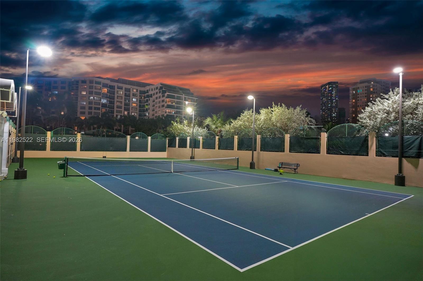 808 Brickell Key Drive, Unit 3702 Miami, FL 33131 - Photo 65 of 100