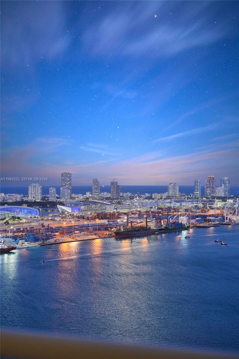 808 Brickell Key Drive, Unit 3702 Miami, FL 33131 - Photo 70 of 100