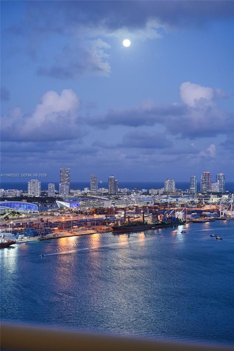 808 Brickell Key Drive, Unit 3702 Miami, FL 33131 - Photo 71 of 100