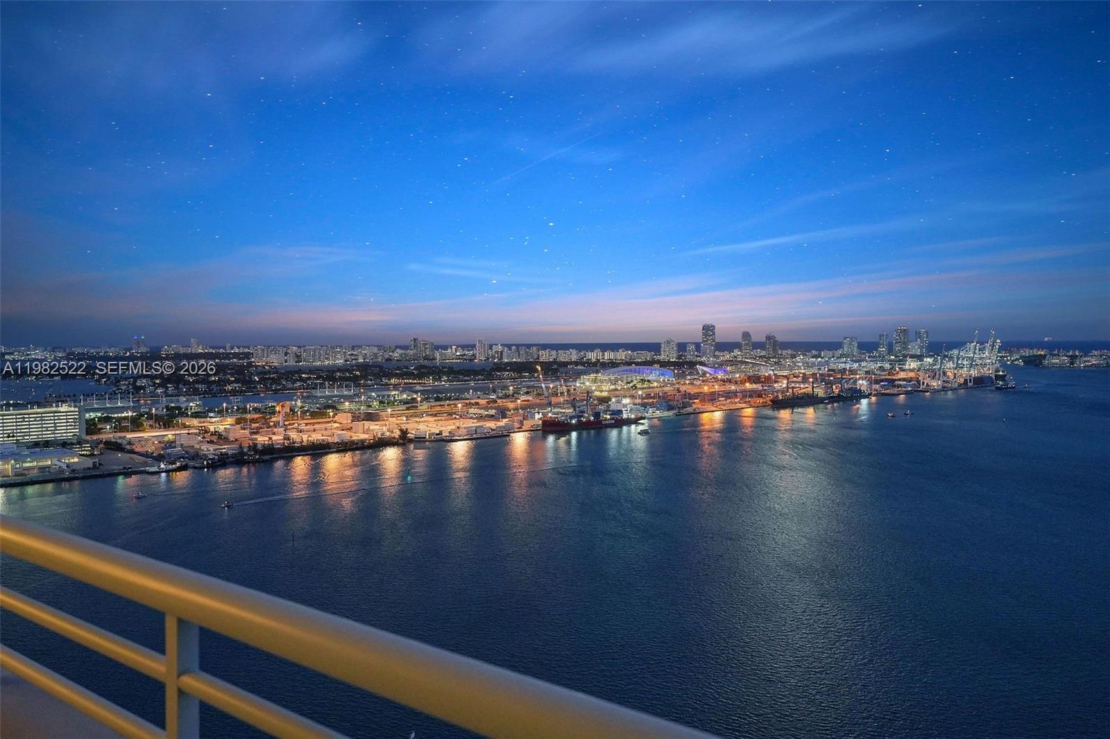 808 Brickell Key Drive, Unit 3702 Miami, FL 33131 - Photo 77 of 100