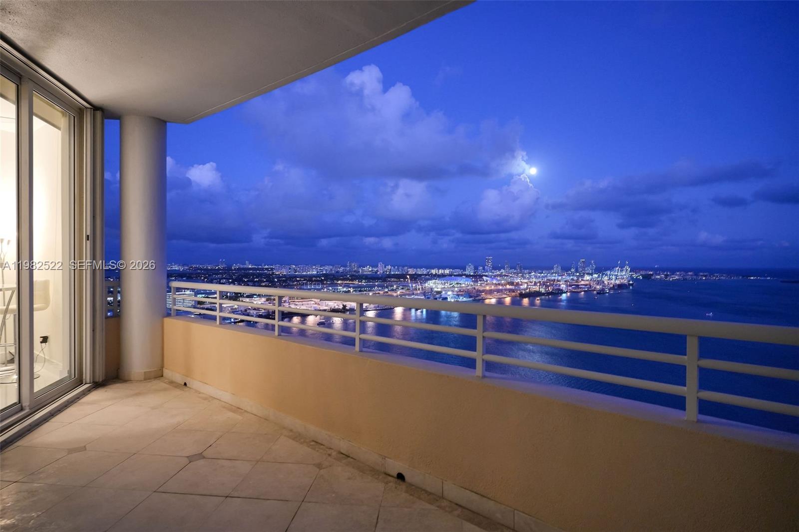 808 Brickell Key Drive, Unit 3702 Miami, FL 33131 - Photo 81 of 100