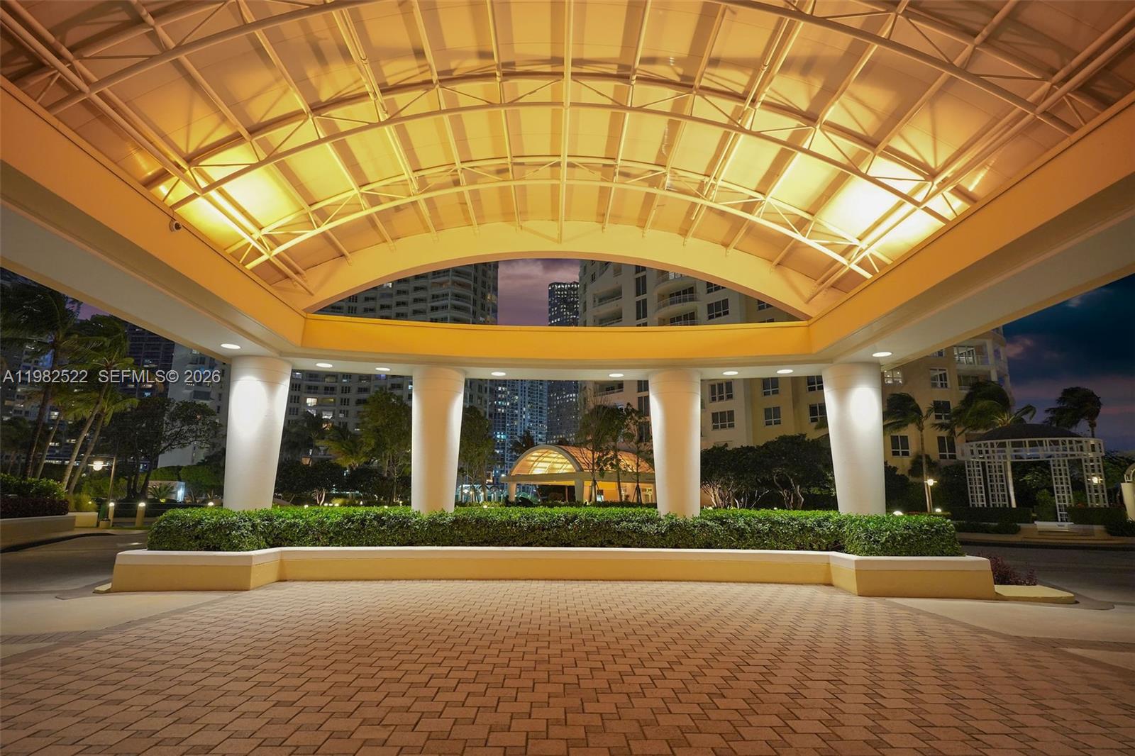 808 Brickell Key Drive, Unit 3702 Miami, FL 33131 - Photo 93 of 100