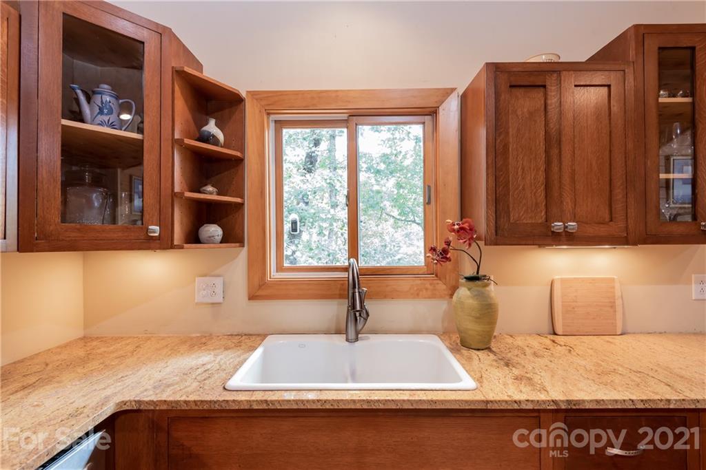 504 Revenuer Ridge Lane Hiddenite, NC 28636 - Photo 22 of 48 Gallery Image 22