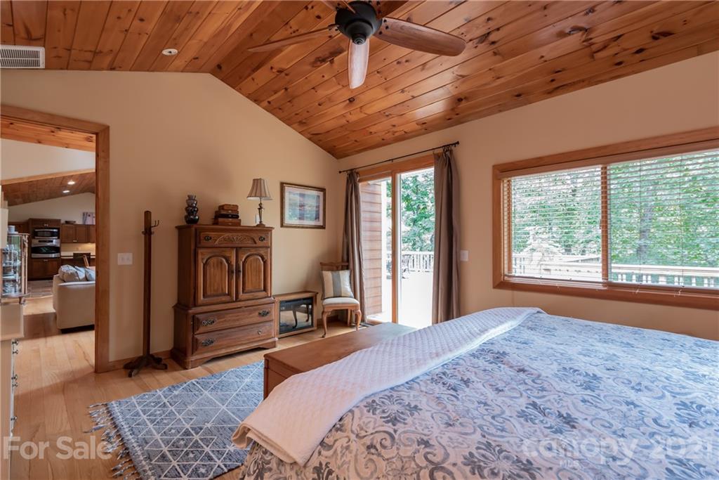 504 Revenuer Ridge Lane Hiddenite, NC 28636 - Photo 33 of 48 Gallery Image 33