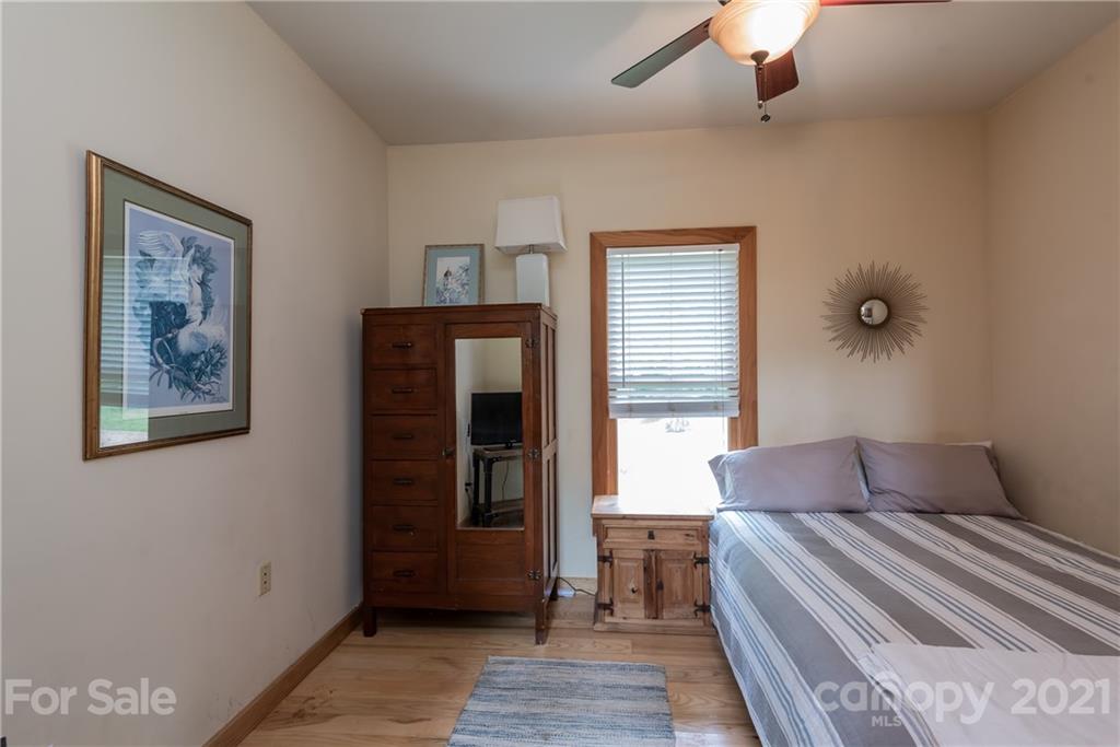 504 Revenuer Ridge Lane Hiddenite, NC 28636 - Photo 38 of 48 Gallery Image 38