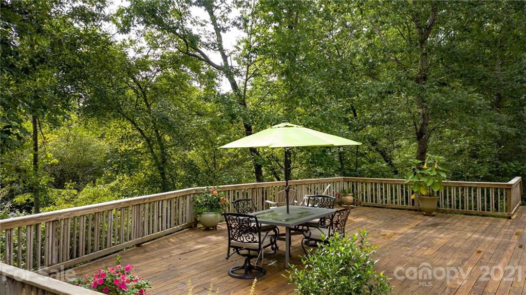 504 Revenuer Ridge Lane Hiddenite, NC 28636 - Photo 6 of 48 Gallery Image 6