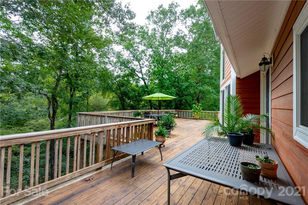504 Revenuer Ridge Lane Hiddenite, NC 28636 - Photo 7 of 48 Gallery Image 7