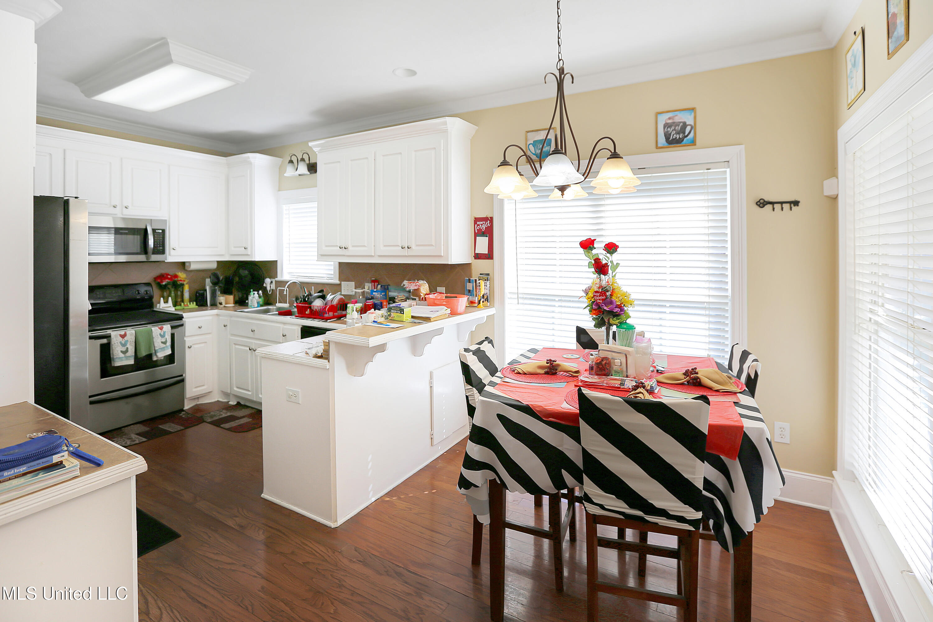 131 Devlin Springs Drive Madison, MS 39110 - Photo 5 of 17 131 Devlin Springs Dr - 11