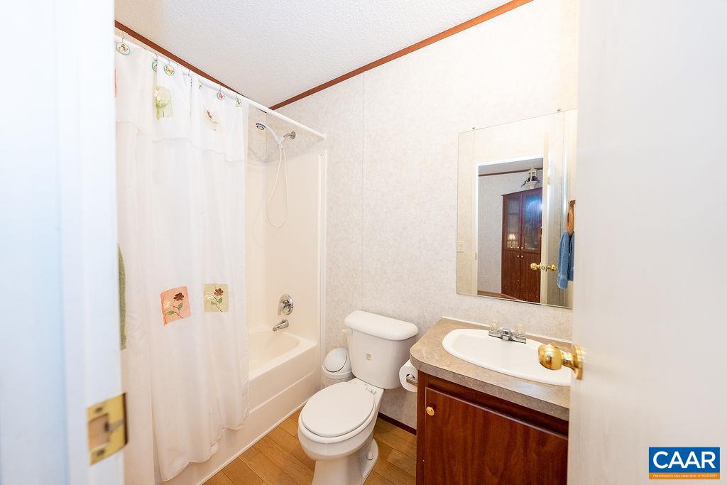 416 Hummingbird Road Scottsville, VA 24590 - Photo 22 of 36 Gallery Image 22