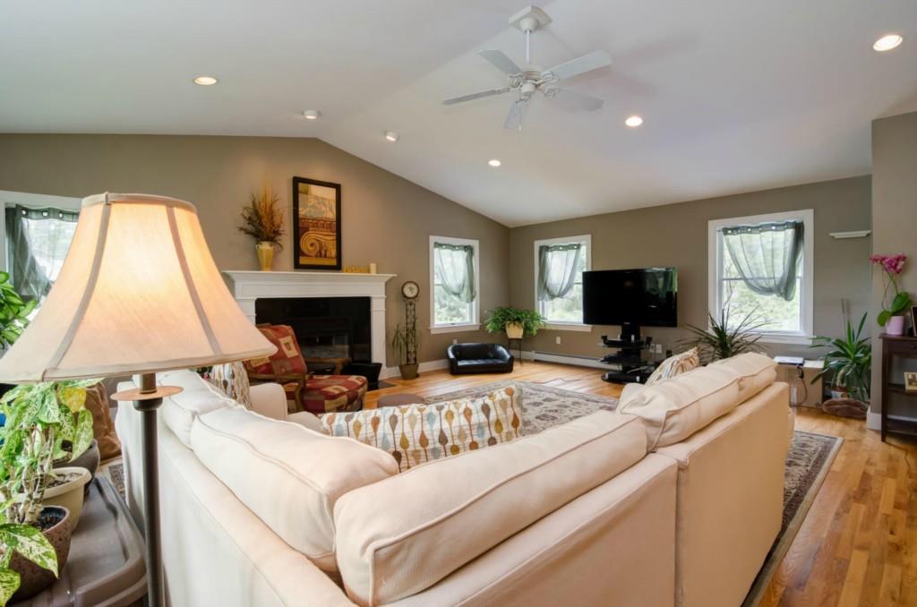 333 Fowler Road Cape Elizabeth, ME 04107 - Photo 6 of 29 Photo
