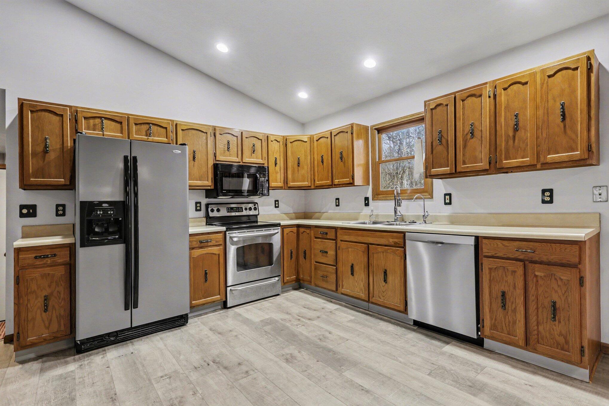 7664 Denunes Road Johnstown, OH 43031 - Photo 11 of 65