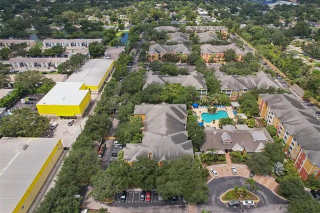 $330,000 | 4207 South Dale Mabry Highway, Unit 11207, Tampa, FL 33611